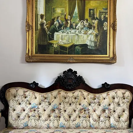 Aper فندق مبيت وإفطار