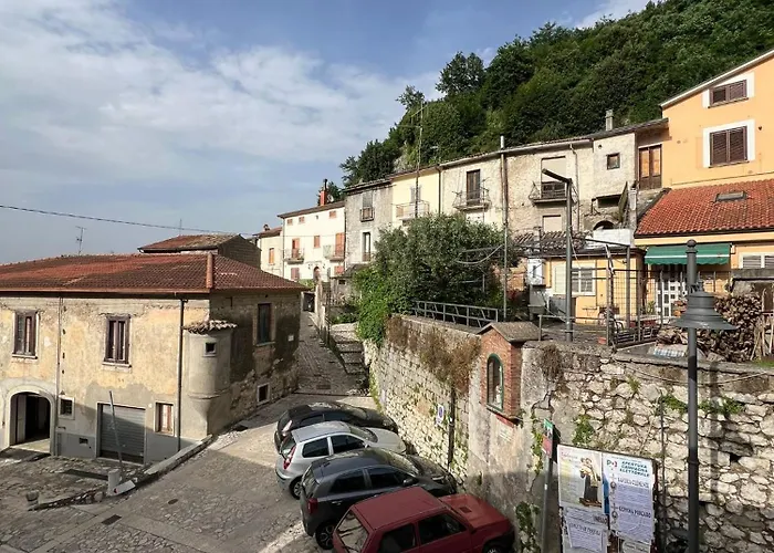 Aper فندق مبيت وإفطار *